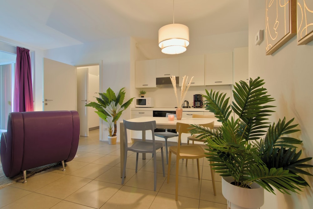 Standard Apartment, 2 Bedrooms, Non Smoking, Mountain View photo 3