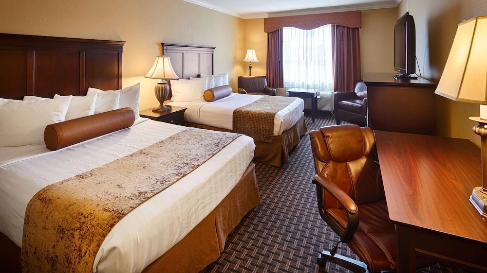 Suite, Multiple Beds, Non Smoking, Refrigerator & Microwave (with Single Sofabed) photo 1
