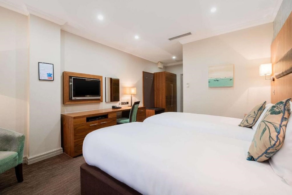 Room, 2 Twin Beds, Non Smoking - Photo 6