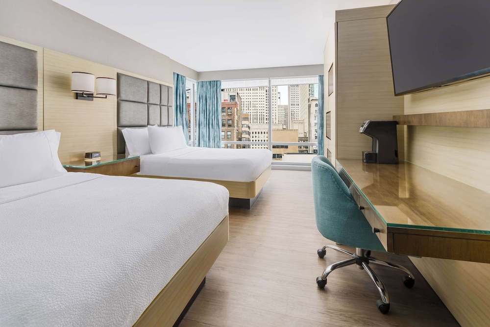 Standard Room, 2 Double Beds (Hearing)