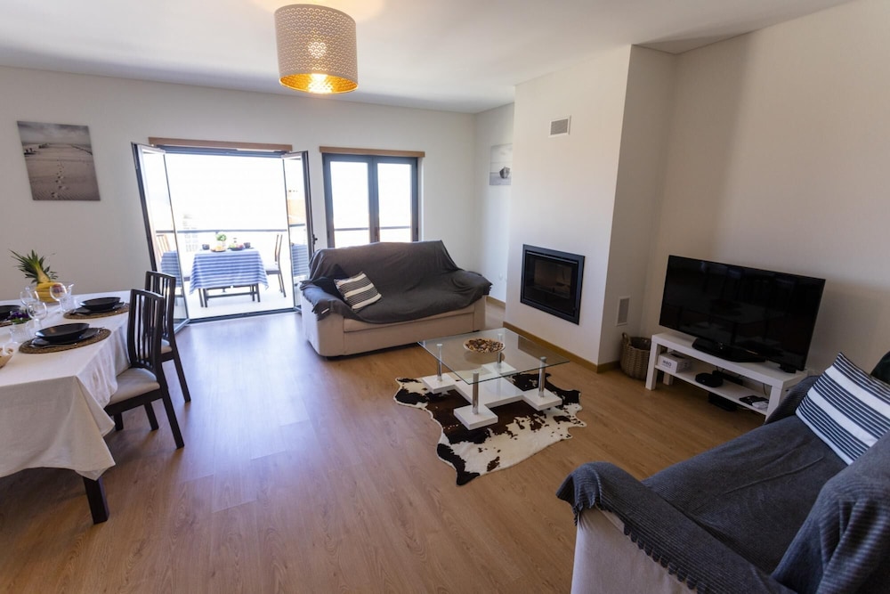 Apartment photo 1