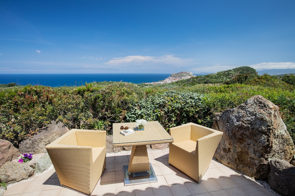 Deluxe Double Room, Sea View - Photo 5