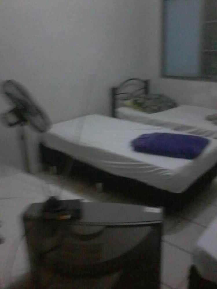 House, 3 Bedrooms photo 1