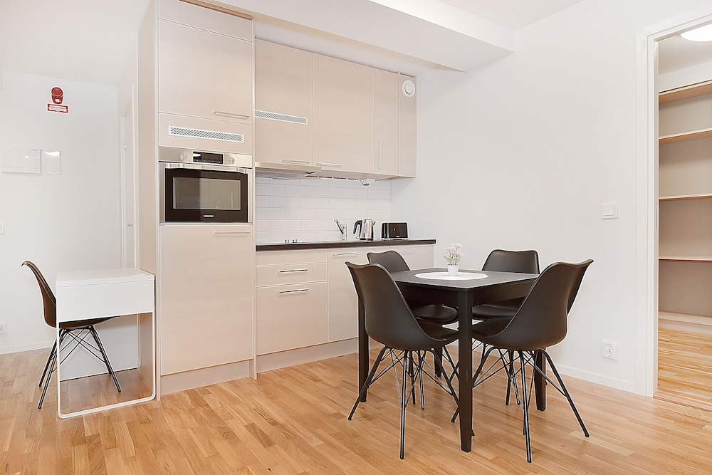 Studio (3 Single Beds) photo 3