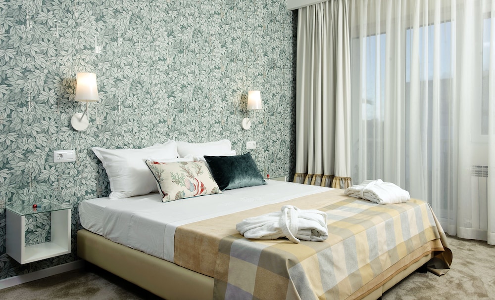 Junior Suite, Balcony photo 1