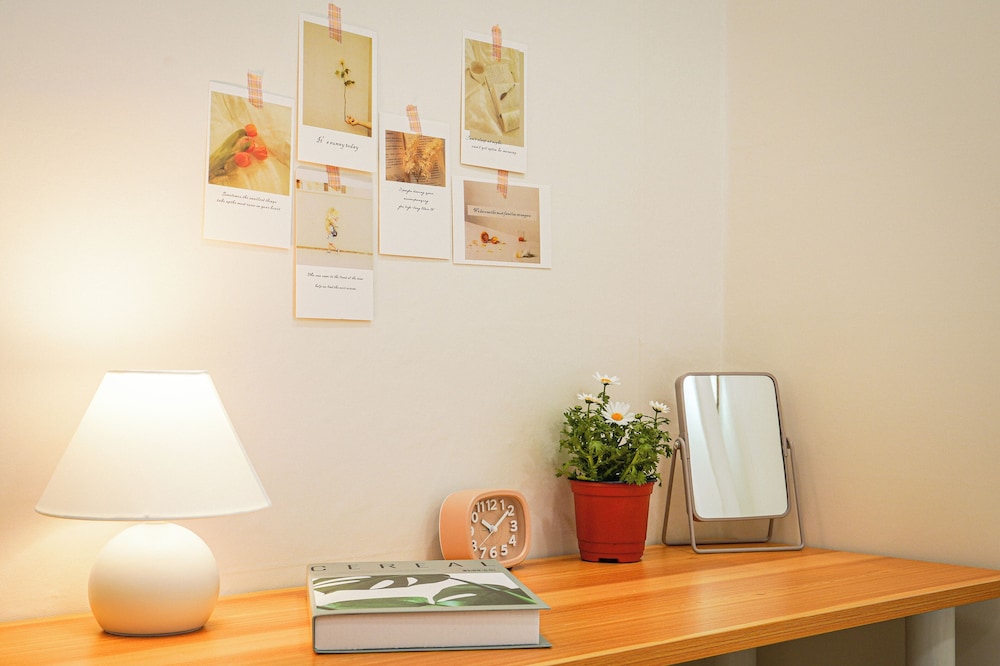 Single Room (MUST Contact Hotel Before Check-in)
