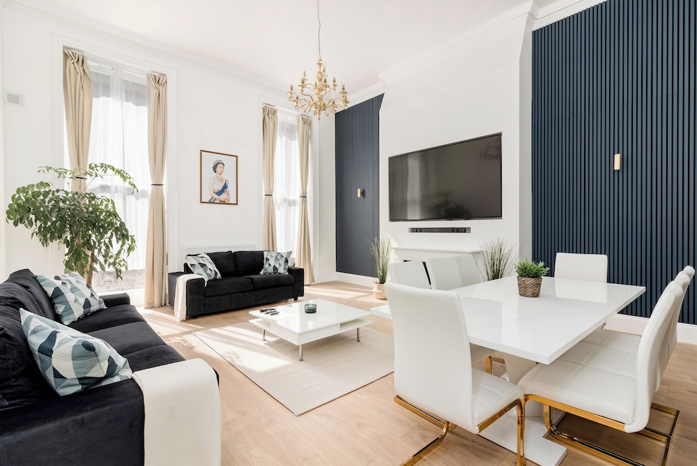 Luxury Apartment, 2 Bedrooms, Air conditioning photo 1