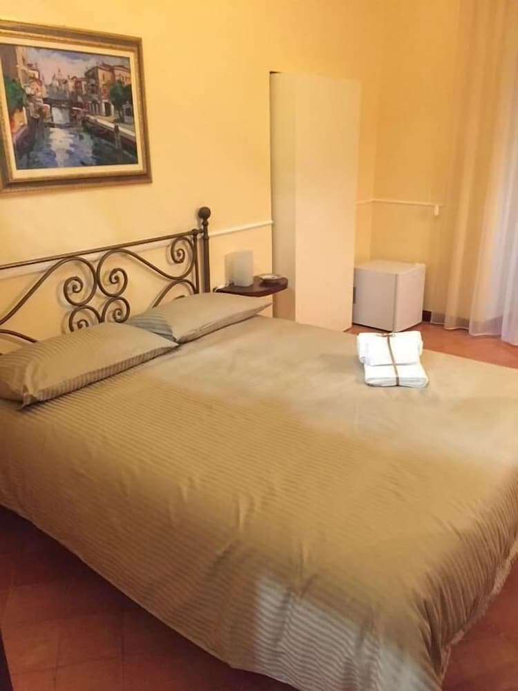 Triple Room, City View photo 1