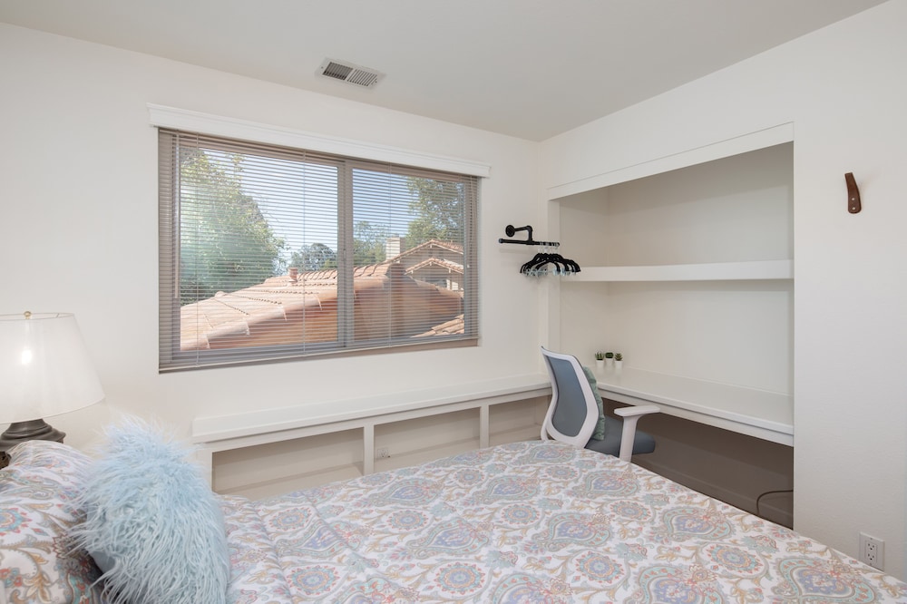 Townhome, 3 Bedrooms
