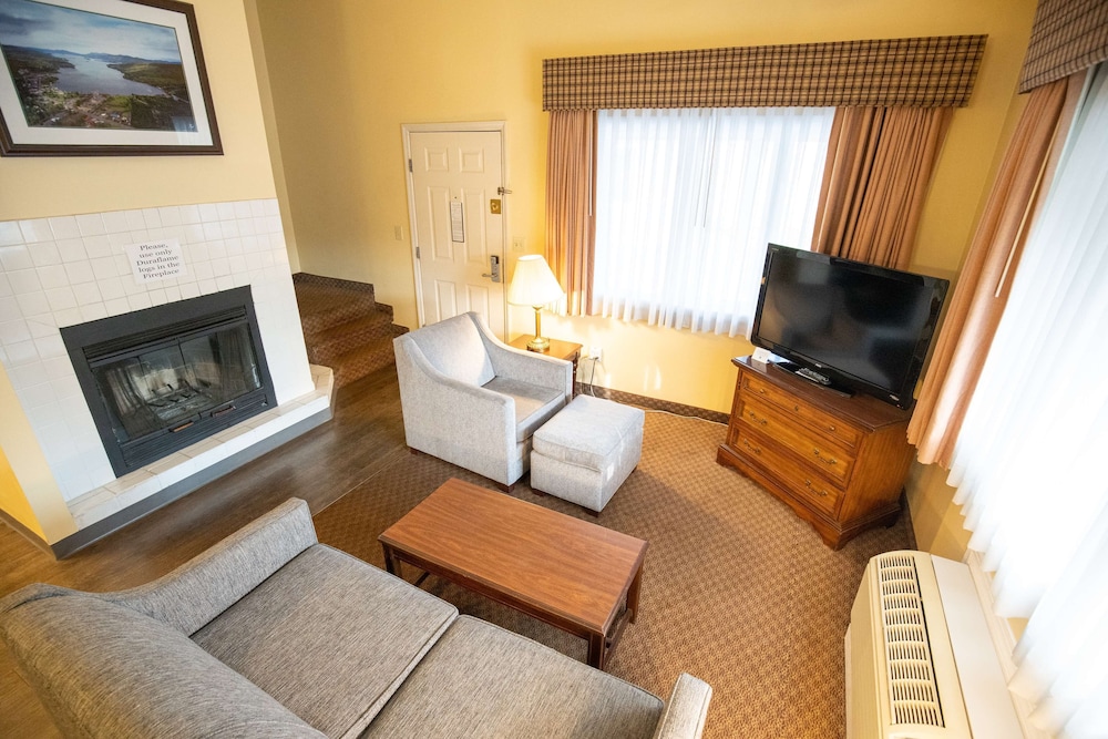 Suite, Multiple Beds, Non Smoking, Fireplace (with Sofabed) - Photo 7