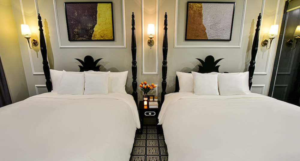 Family Twin Room - Photo 6