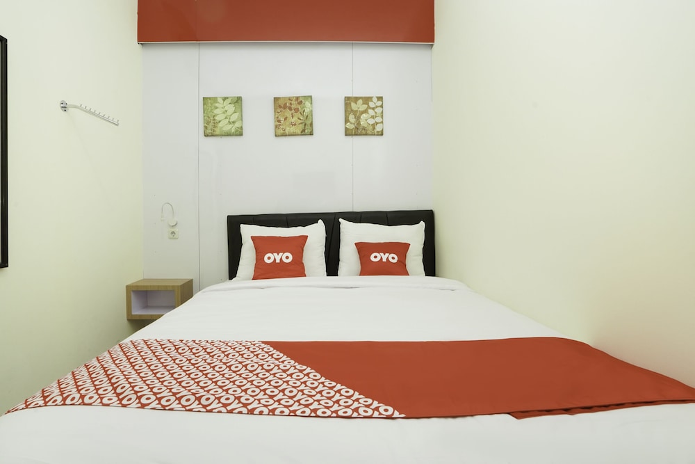 Standard Double Room - Photo 8