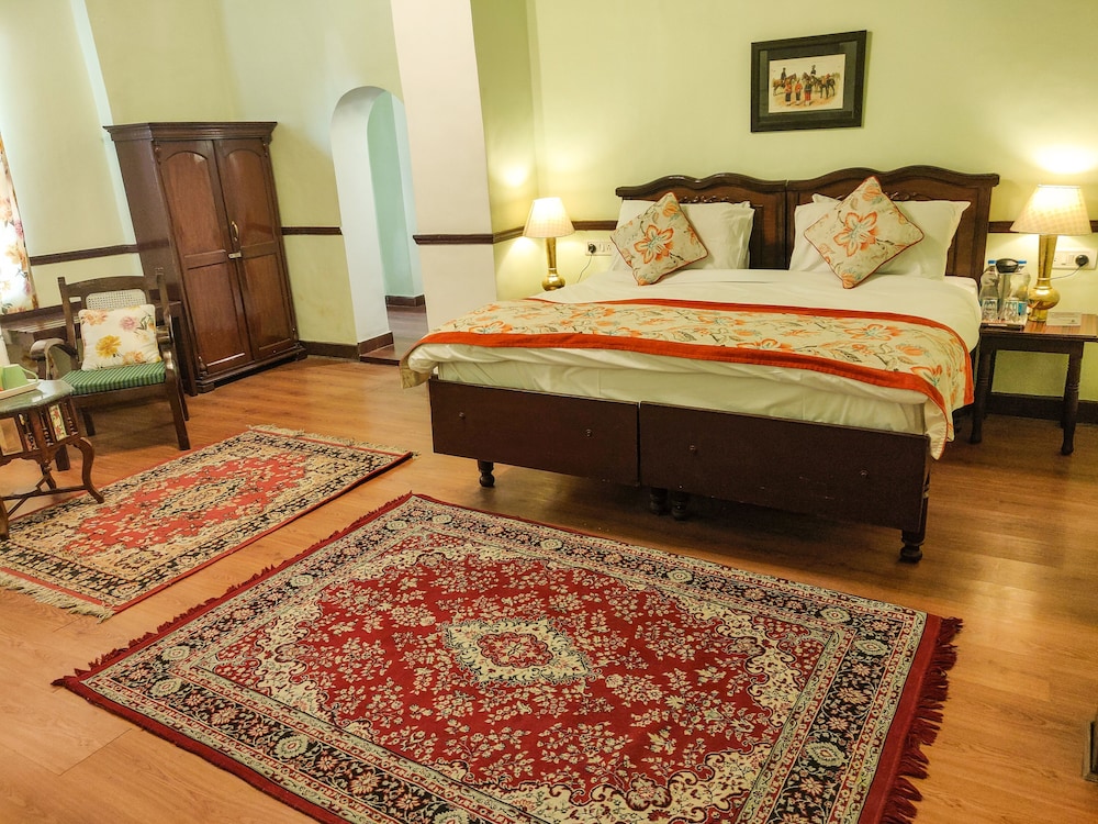 Deluxe Room - Photo 8