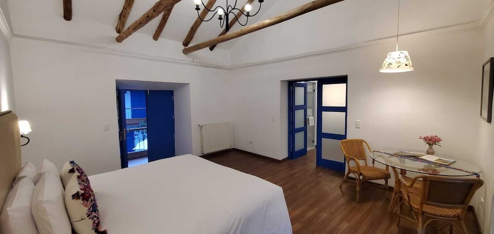 Premium Studio Suite photo 1