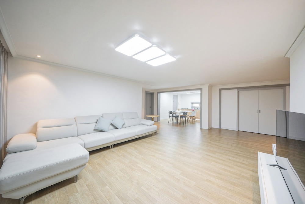 Penthouse, 4 Bedrooms, Non Smoking, Private Bathroom