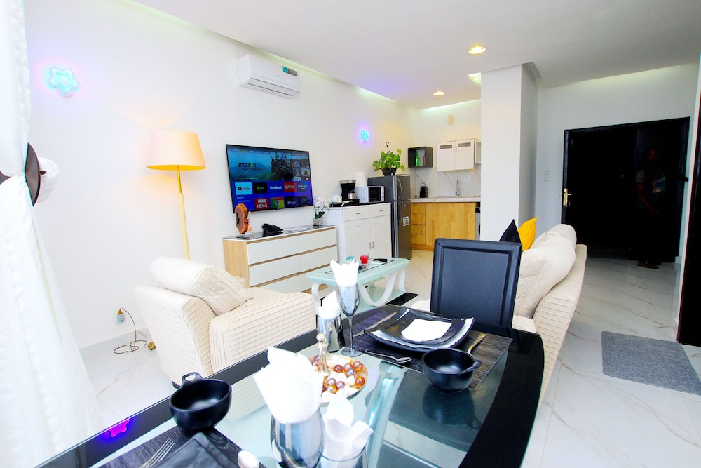 Grand Apartment, 3 Bedrooms