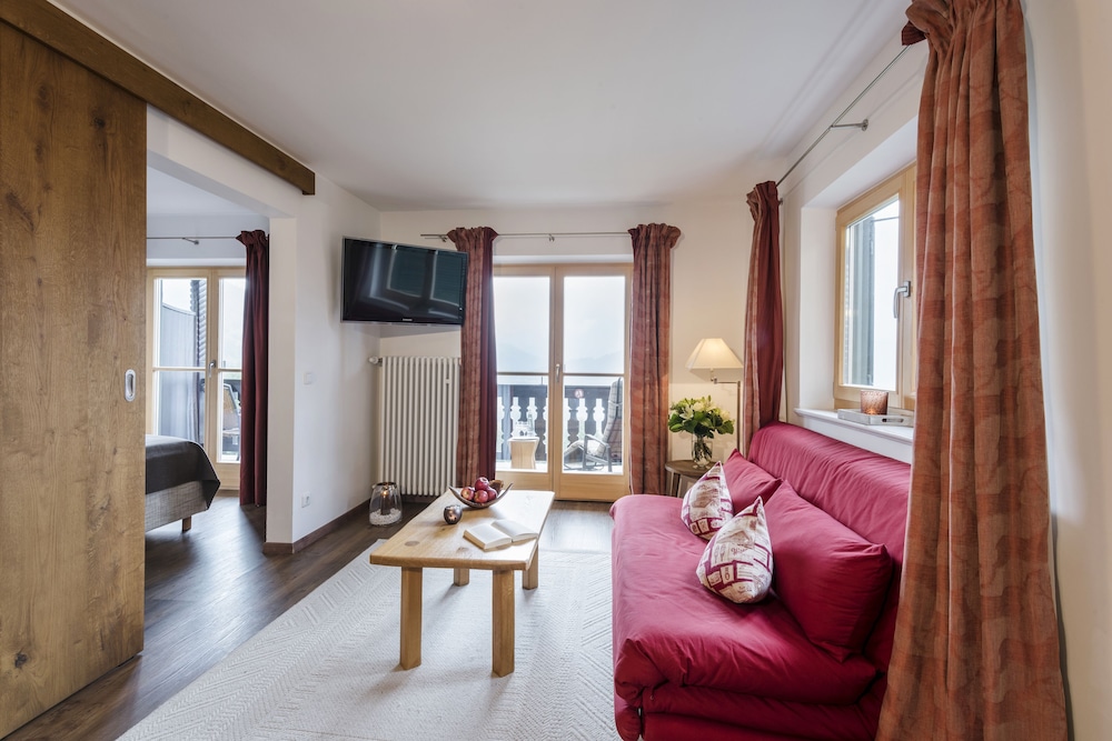 Deluxe Double Room, 1 Double Bed - Photo 6