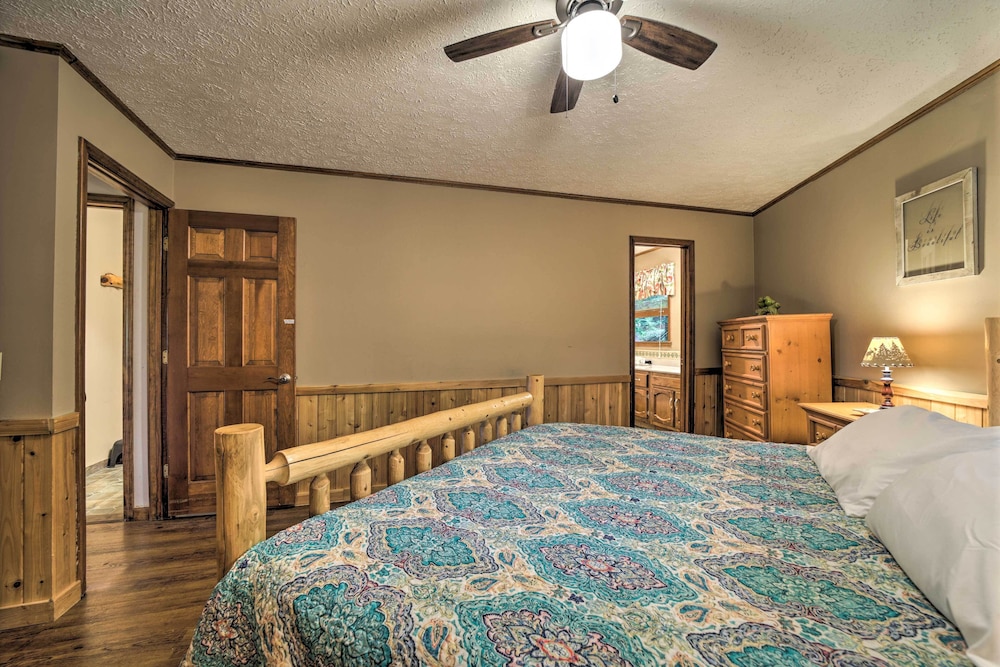 House (2 Bedrooms) photo 3
