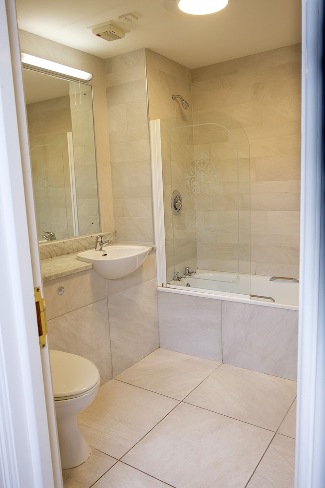 Superior Double Room, Ensuite photo 3