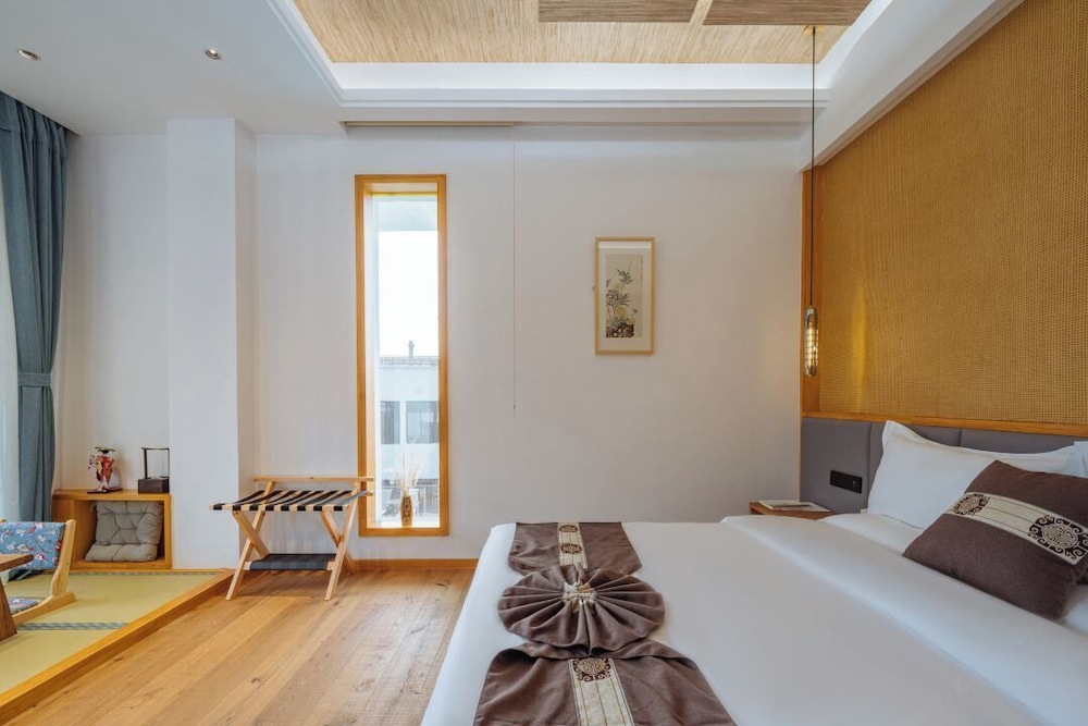 Comfort Double Room, Balcony, Courtyard View