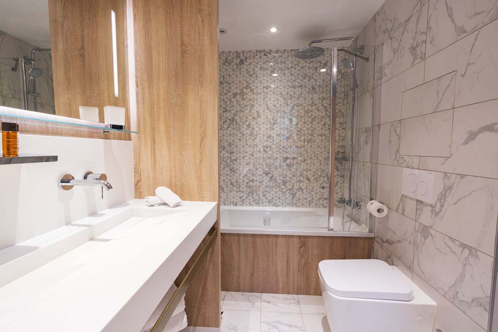Deluxe Room - Photo 2