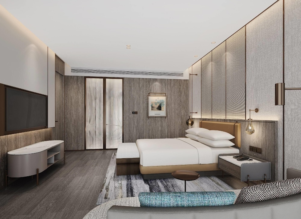 Executive Suite, 1 King Bed, River View photo 1