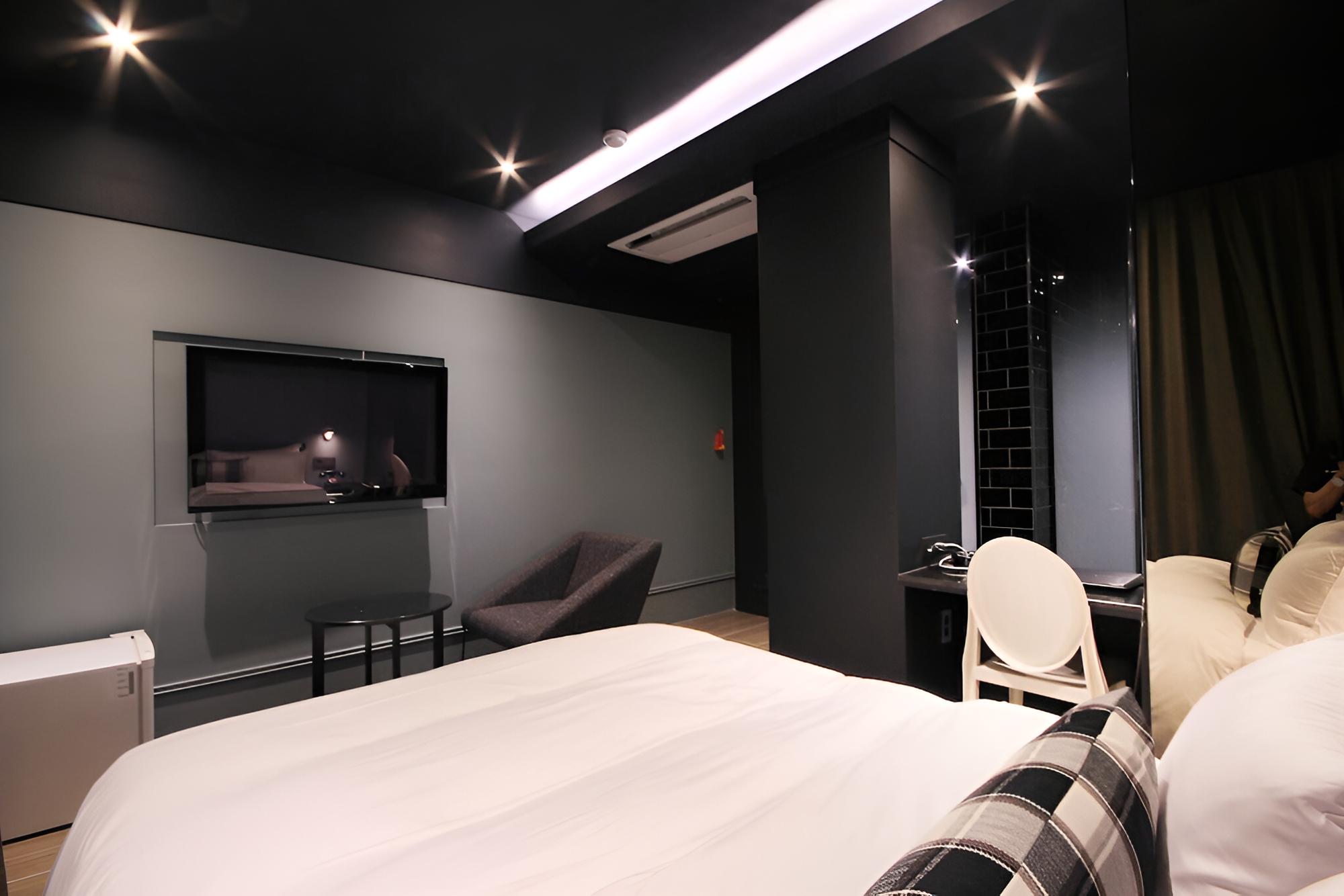 Room (Standard room) - Photo 4