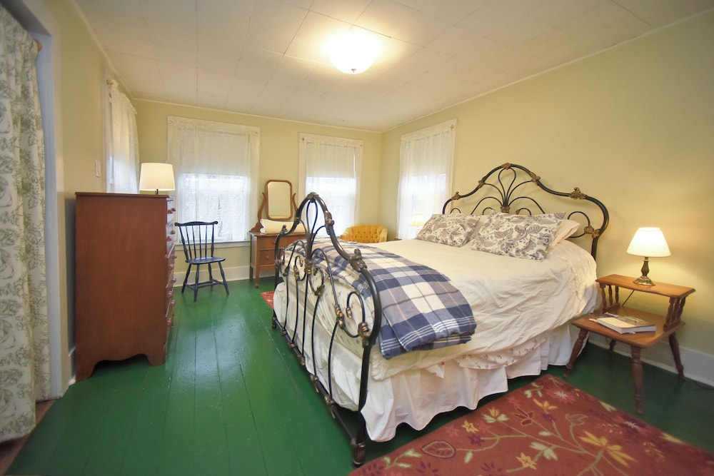 Marigold room photo 1