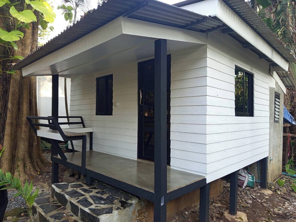 Basic Cabin