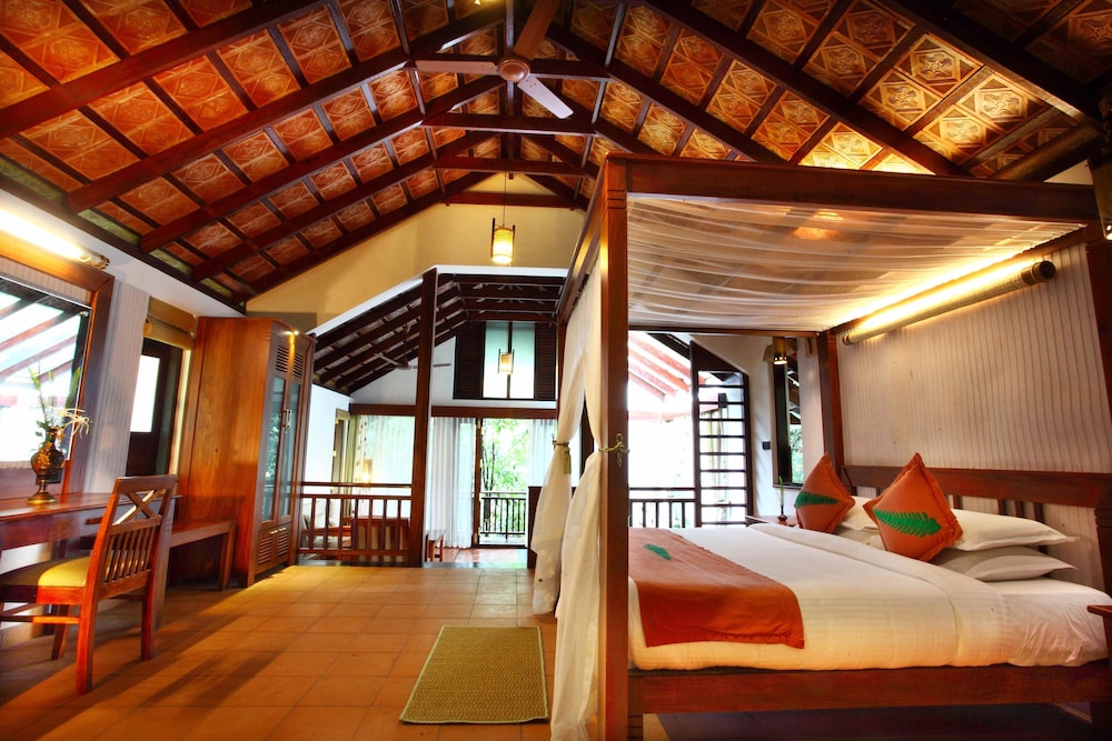 Honeymoon Room