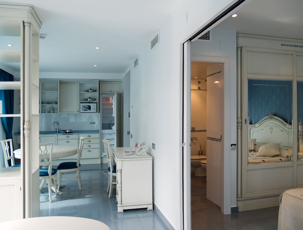 Elite Apartment - Photo 1