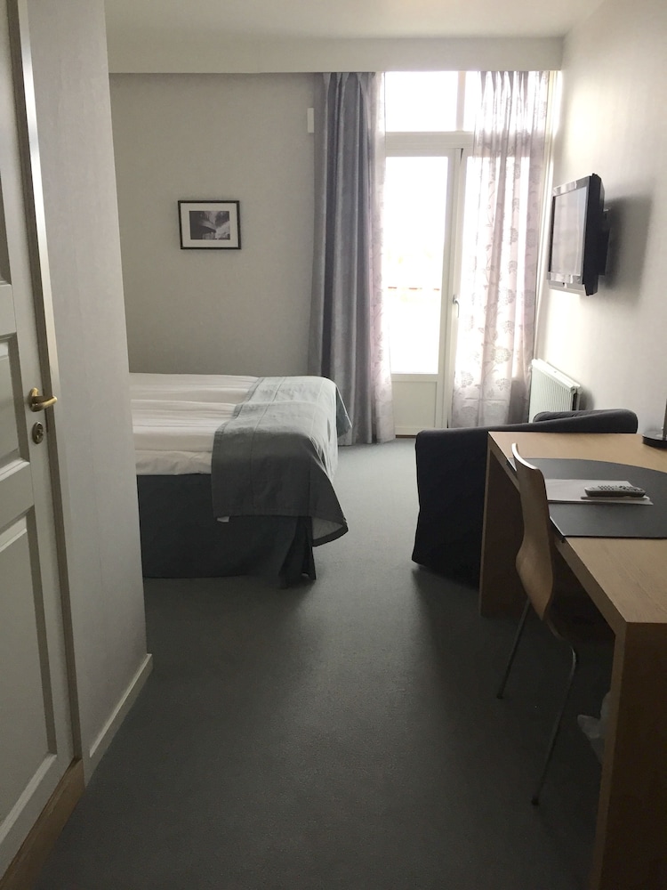 Double Room - Photo 7