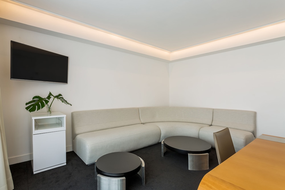 Mini Suite - Photo 5