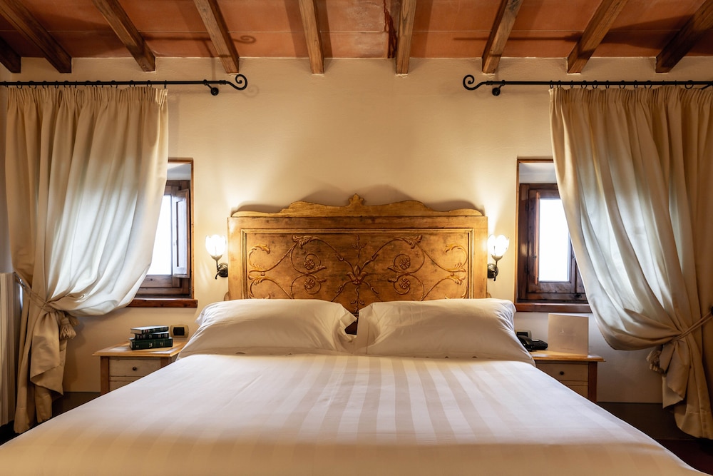 Superior Double Room, Hill View - Photo 4
