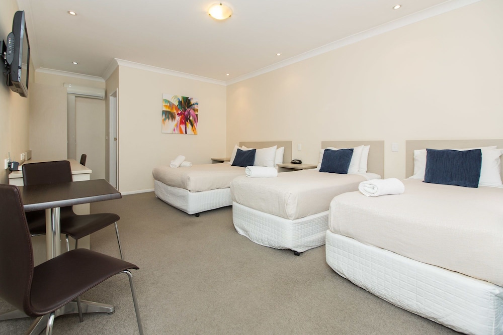 Twin Suite photo 2