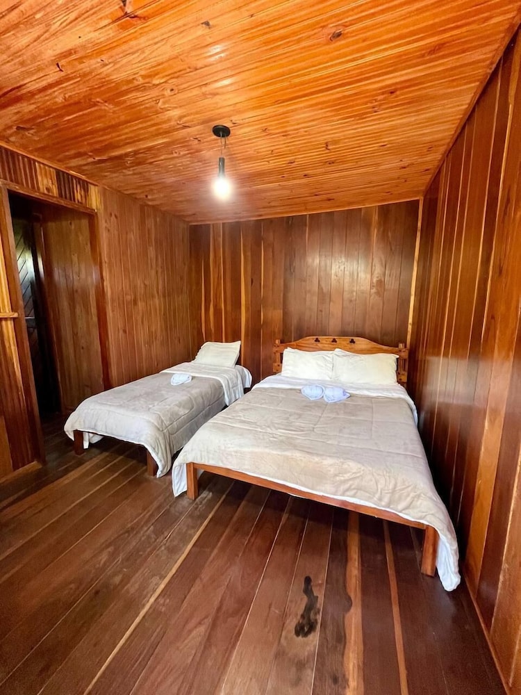 Traditional Suite - Photo 4