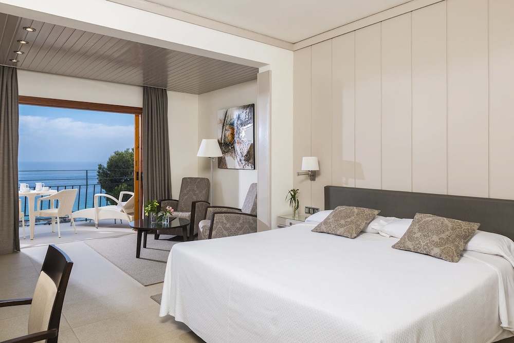 Premium Room, Terrace, Sea View - Photo 5