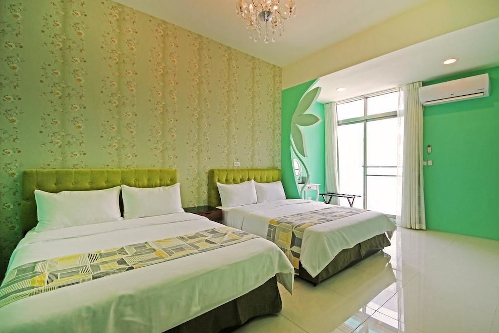 Standard Quadruple Room photo 2