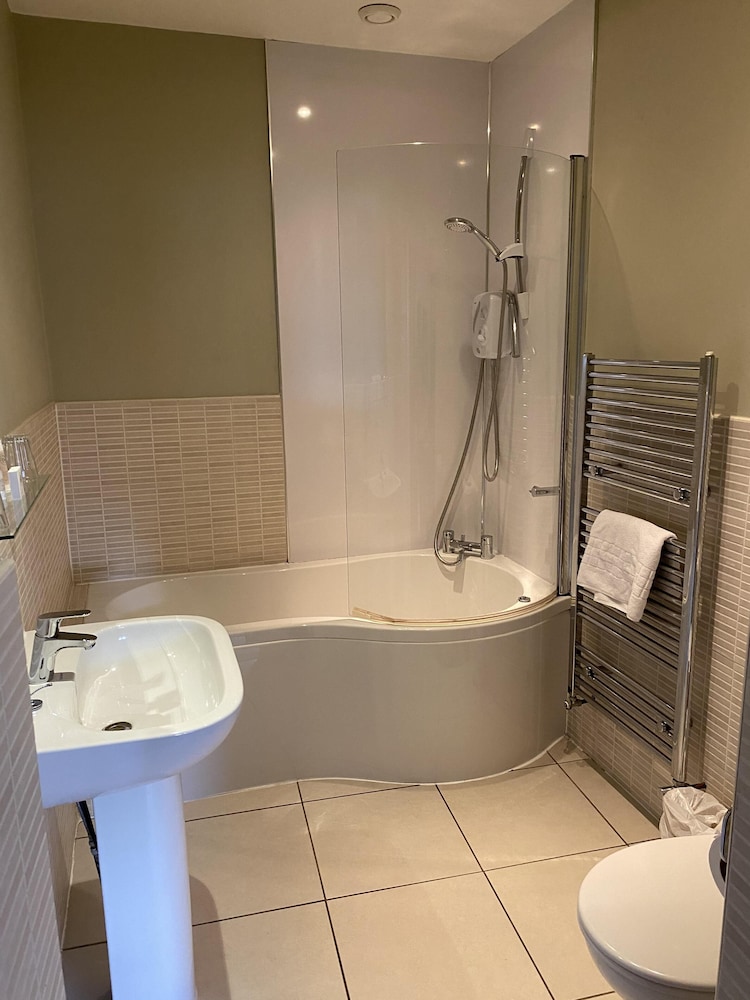 Superior Double Room, Ensuite photo 3