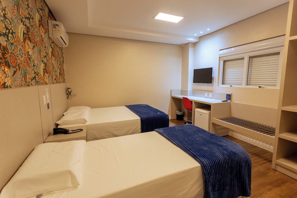 Luxury Triple Room photo 1