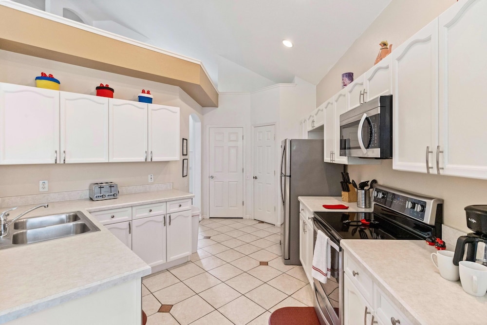 House (5 Bedrooms) - Photo 22