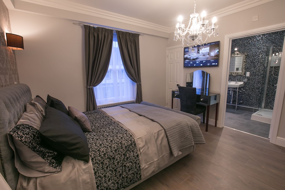 Apartment (Blicking Hall) photo 3