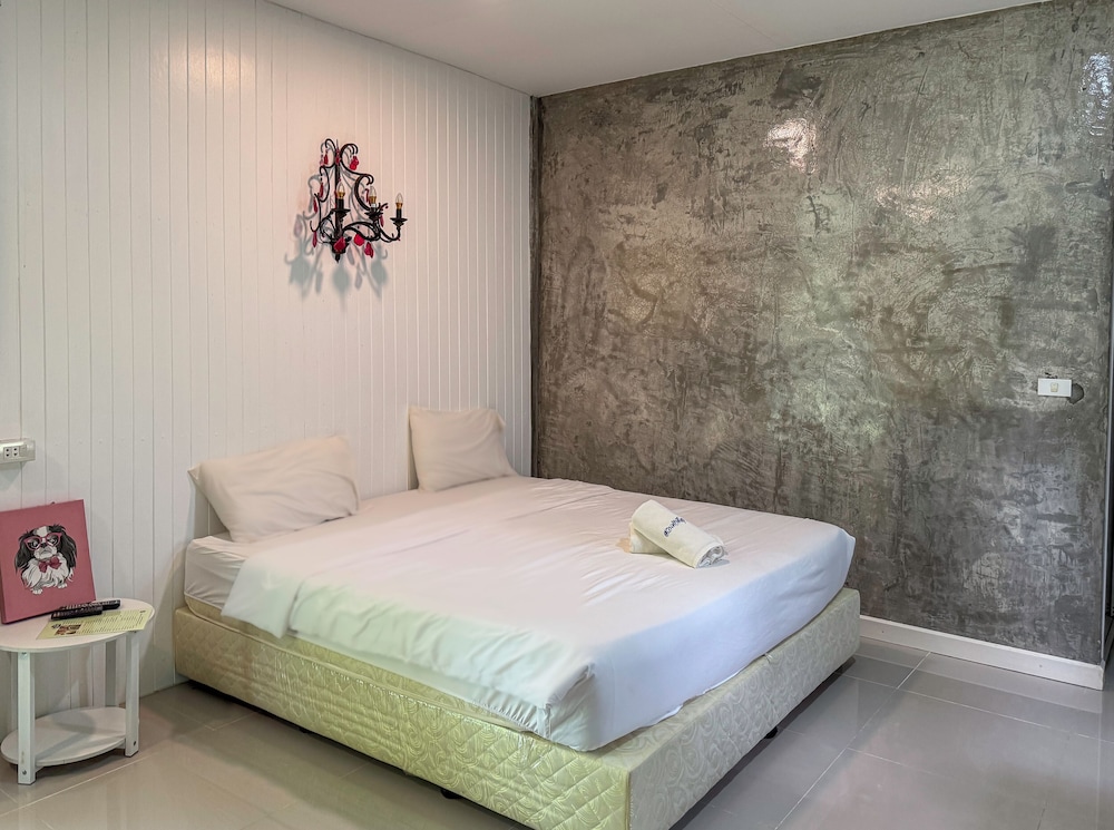 Deluxe Double Room, River View photo 2