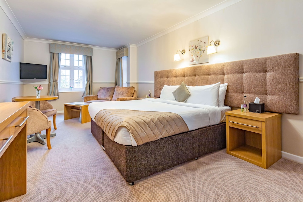 Superior Room, 1 King Bed, Non Smoking - Photo 4