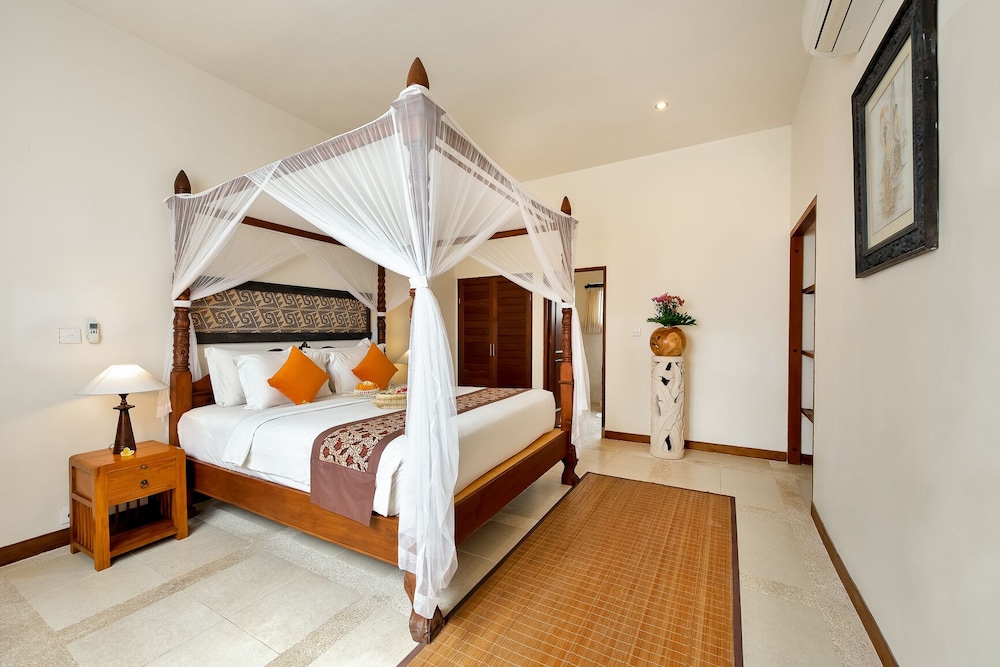 One-Bedroom Villa with Tranquil Garden View photo 3