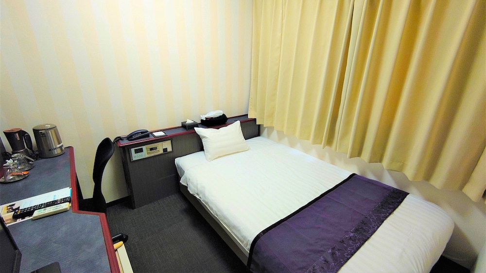 Semi-Double Room, Non Smoking (Single Use) photo 2