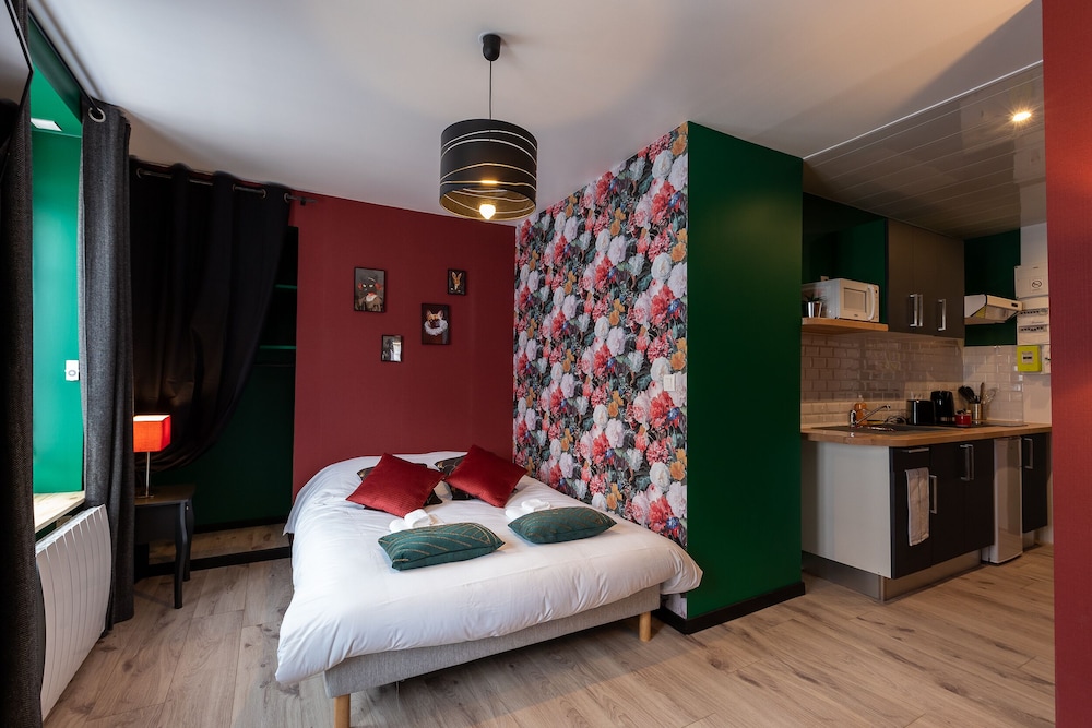 Deluxe Studio, Ensuite - Photo 13