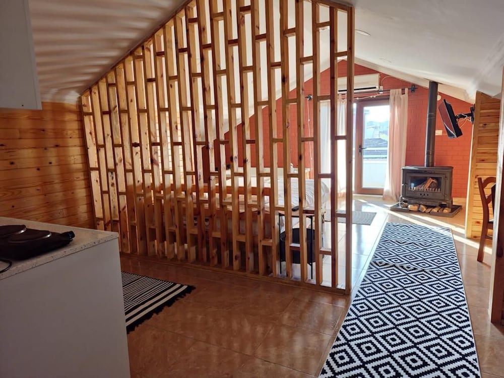Standard Room, 1 Bedroom, Bathtub, Annex Building photo 3