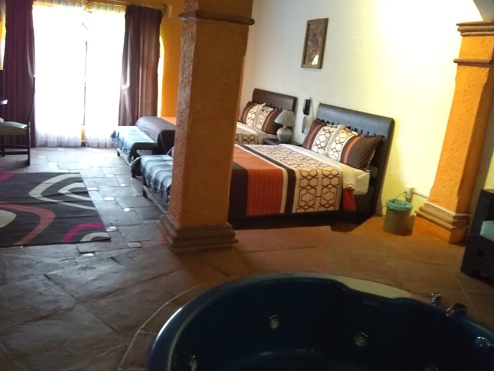 Suite photo 2