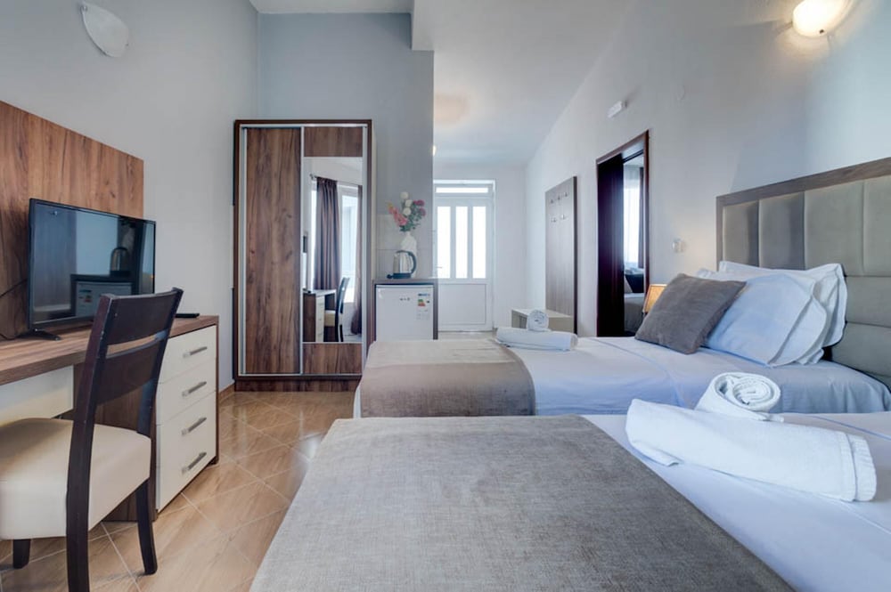 Standard Apartment, 1 Bedroom, Terrace, Annex Building